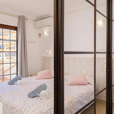 Piso Primera Linea Jakarta 3 Sea View Апартаменты Кампелло